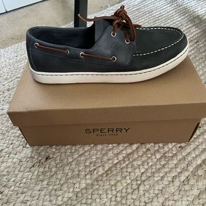 Mens navy boat shoes